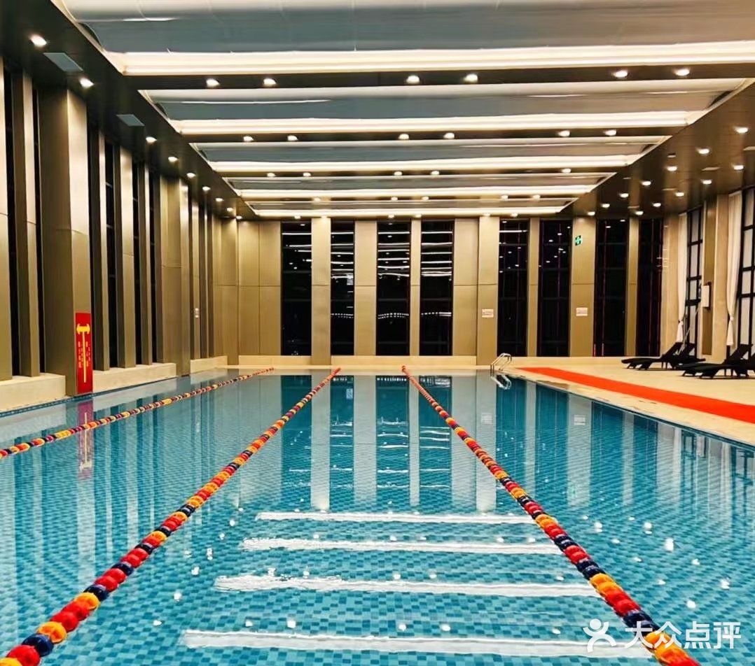 婺源体育中心游泳馆