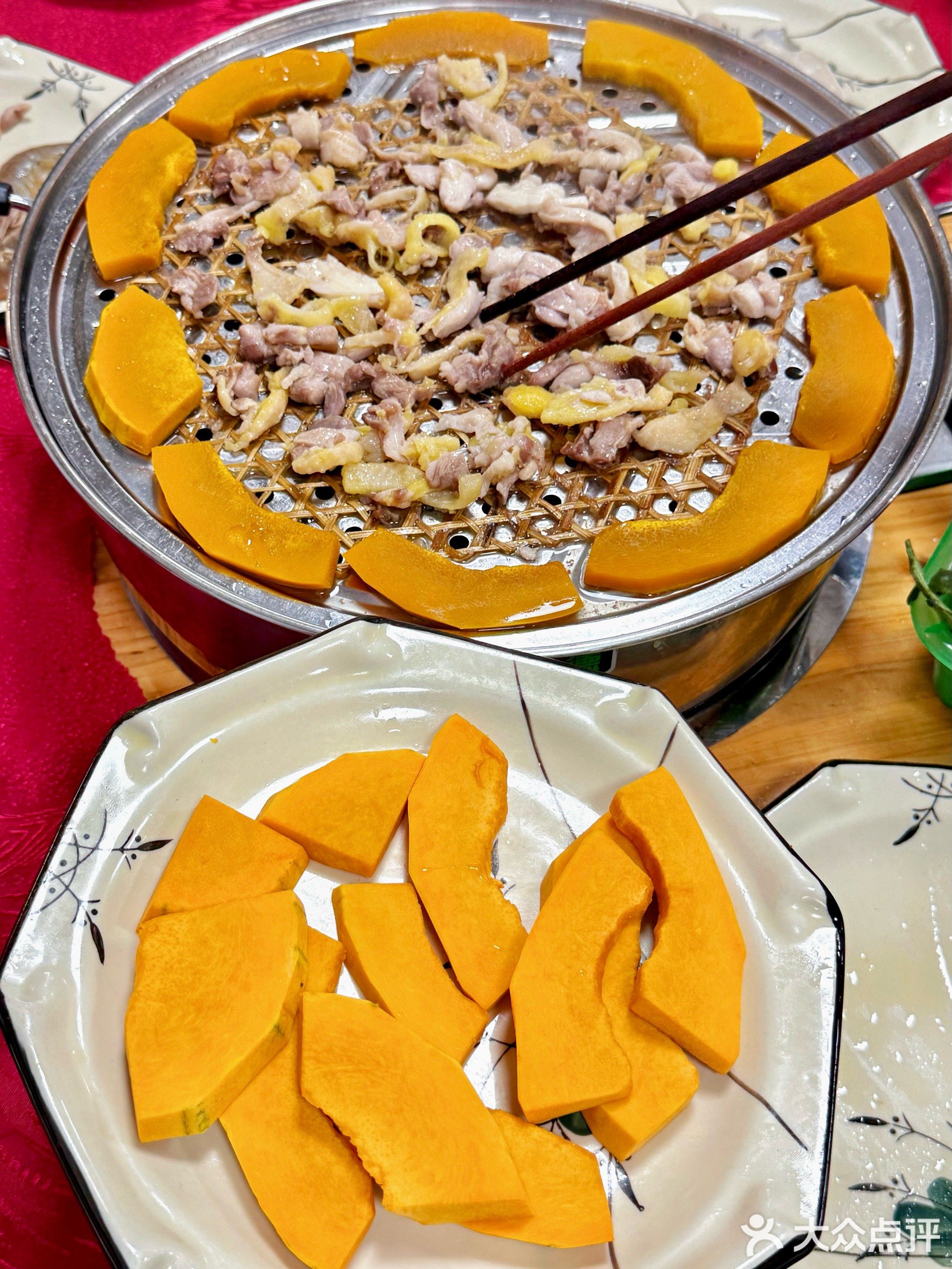 英西牛仔农庄·桑拿牛肉桑拿鸡鸭(茂名第五分店)