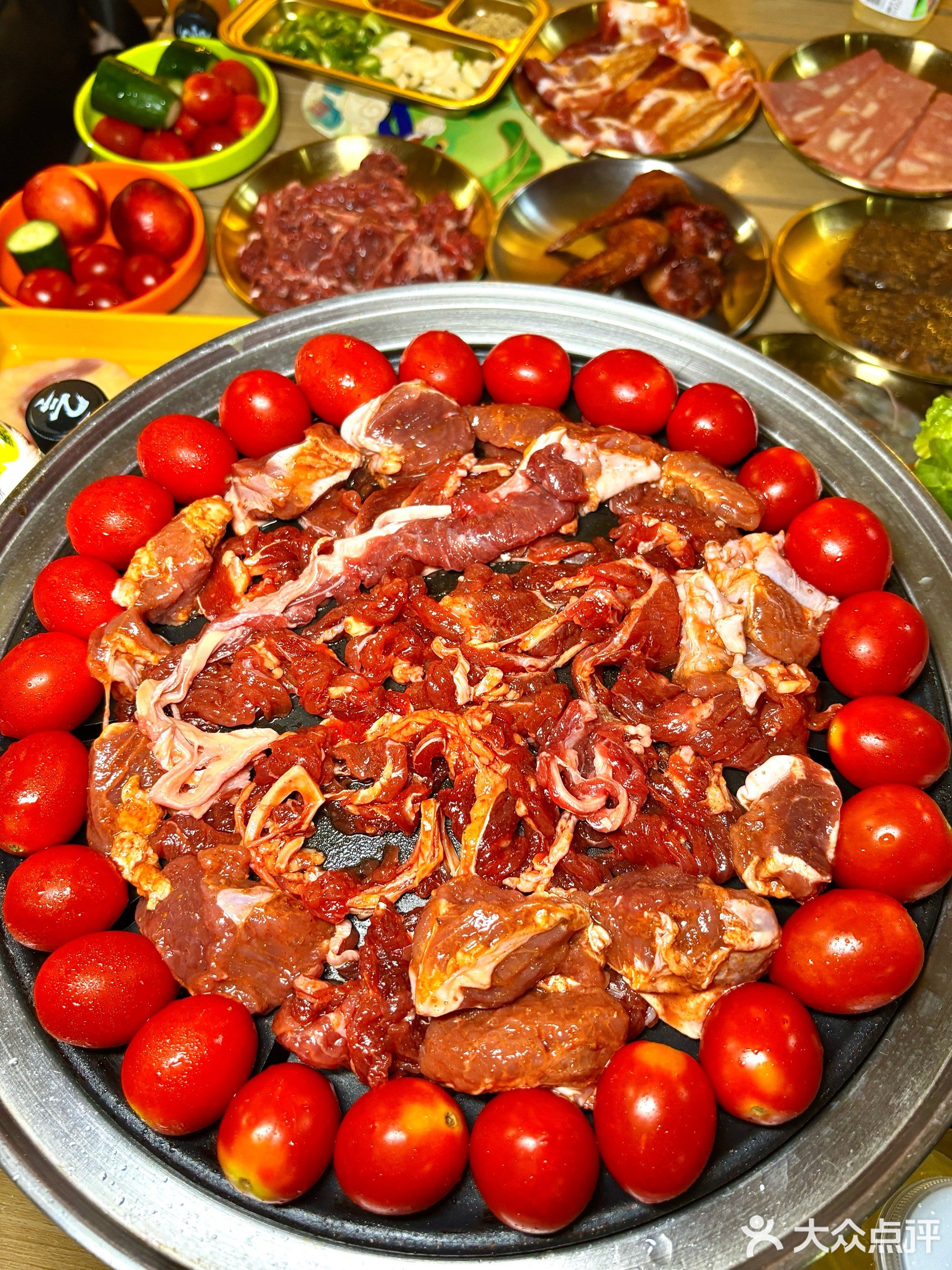 缘妮妮·炭火自助烤肉