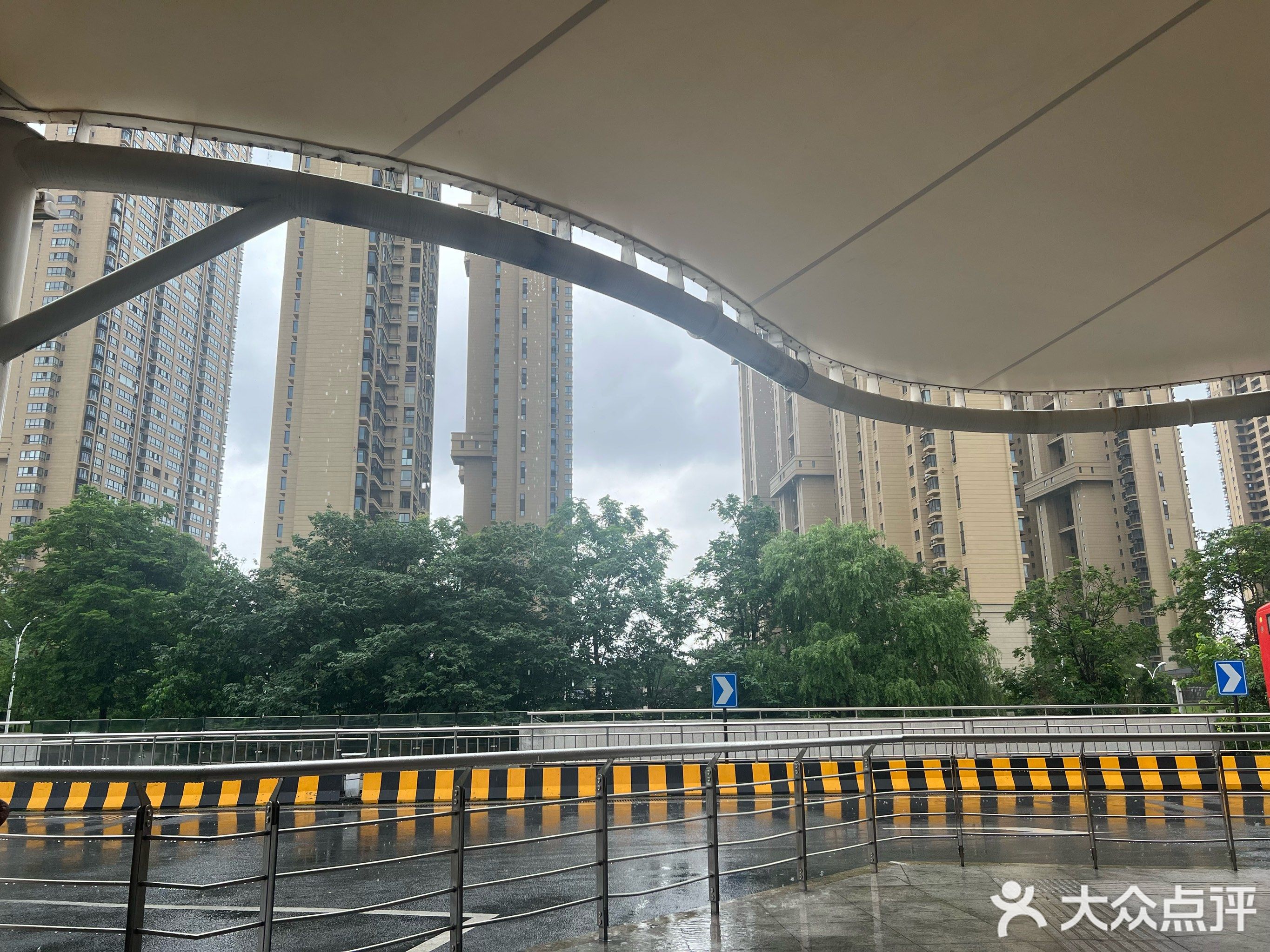 青空制茶·奶茶·甜品店