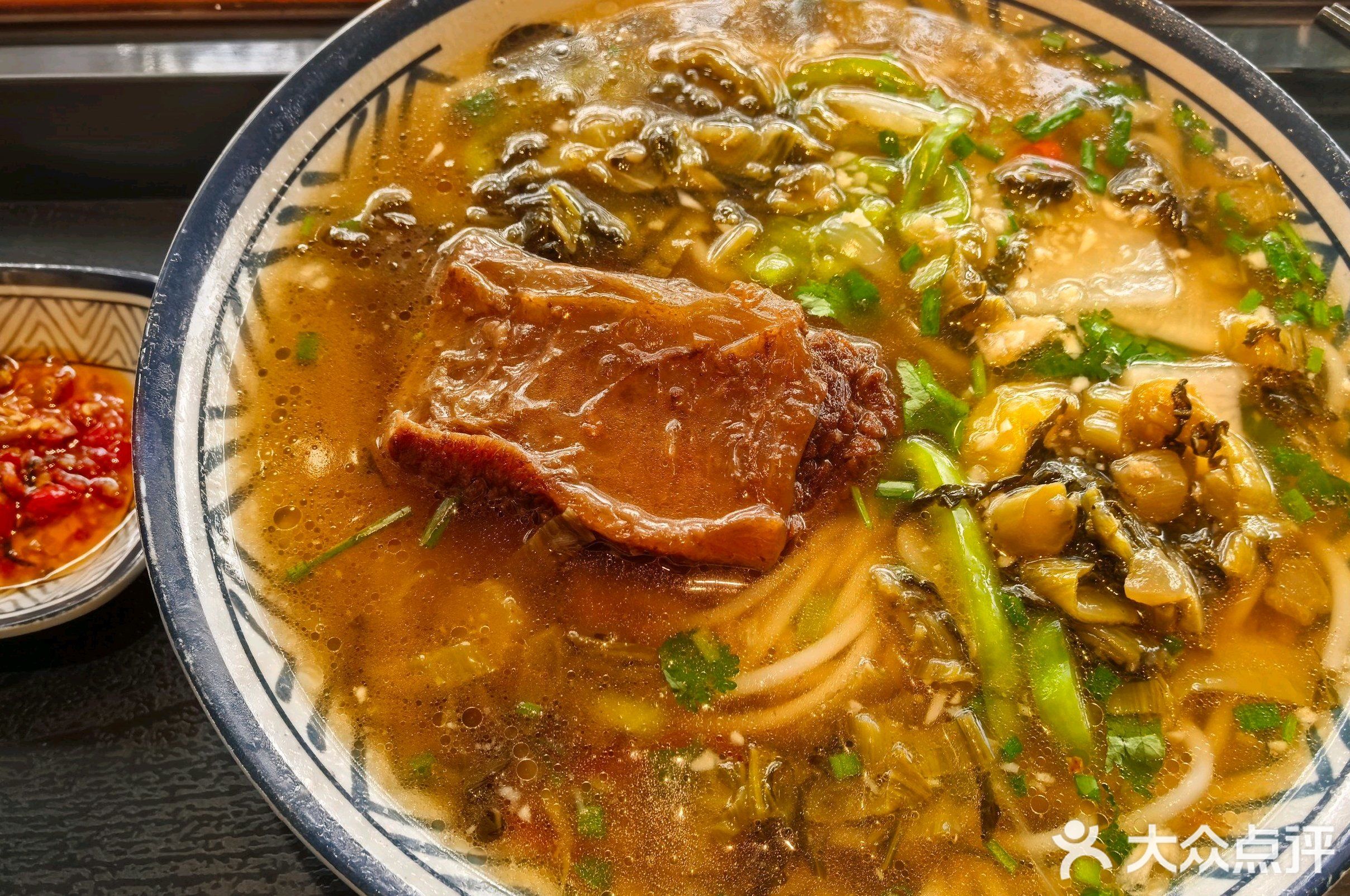 牛小牌·超级牛排粉面饭