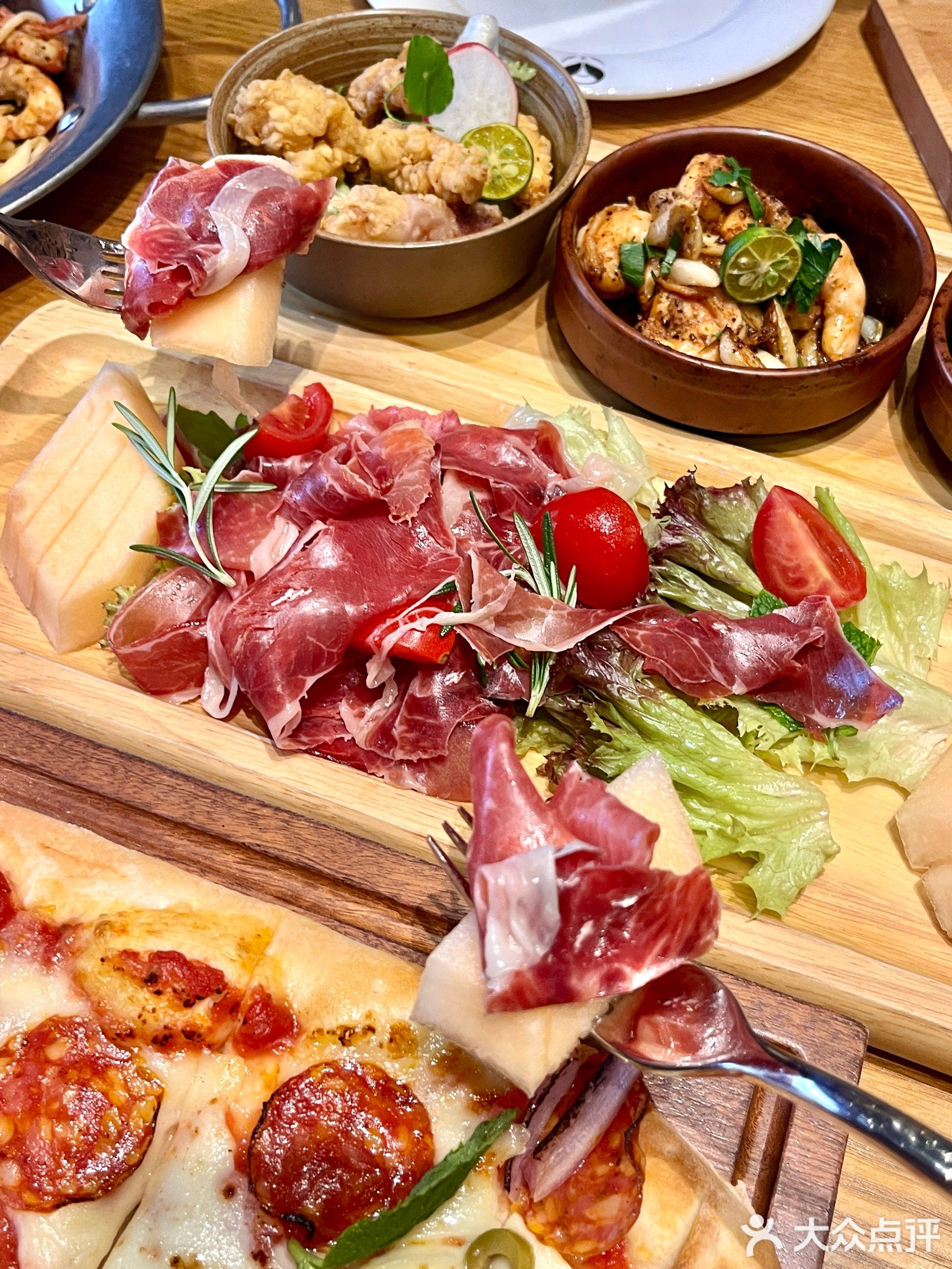 TapasBar塔帕斯·西班牙菜·港式融合料理(大朗店)