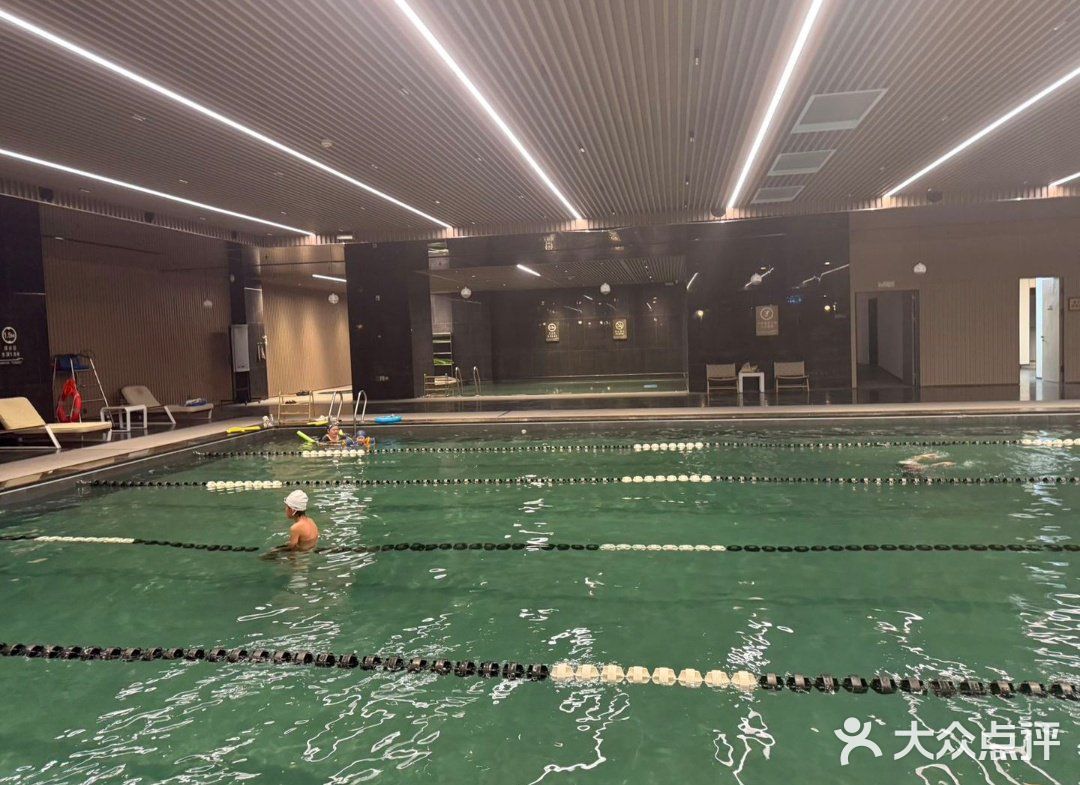 BH游泳健身会所