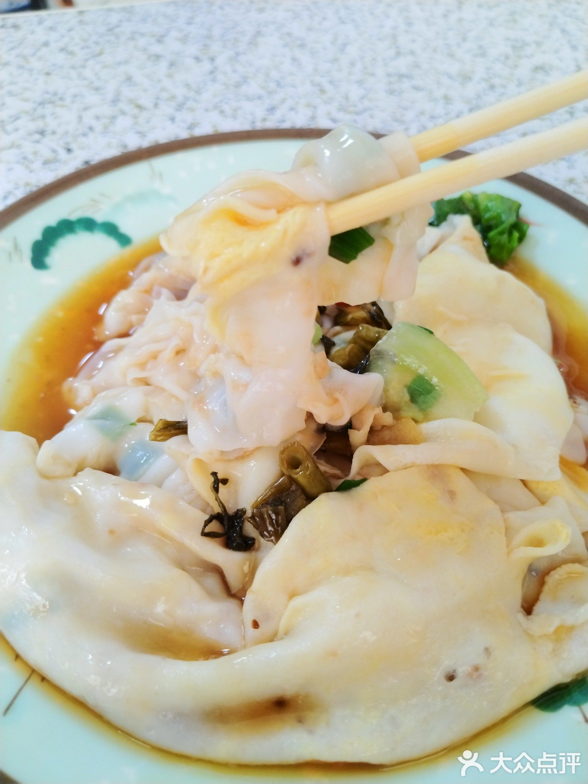 米多多石磨肠粉店