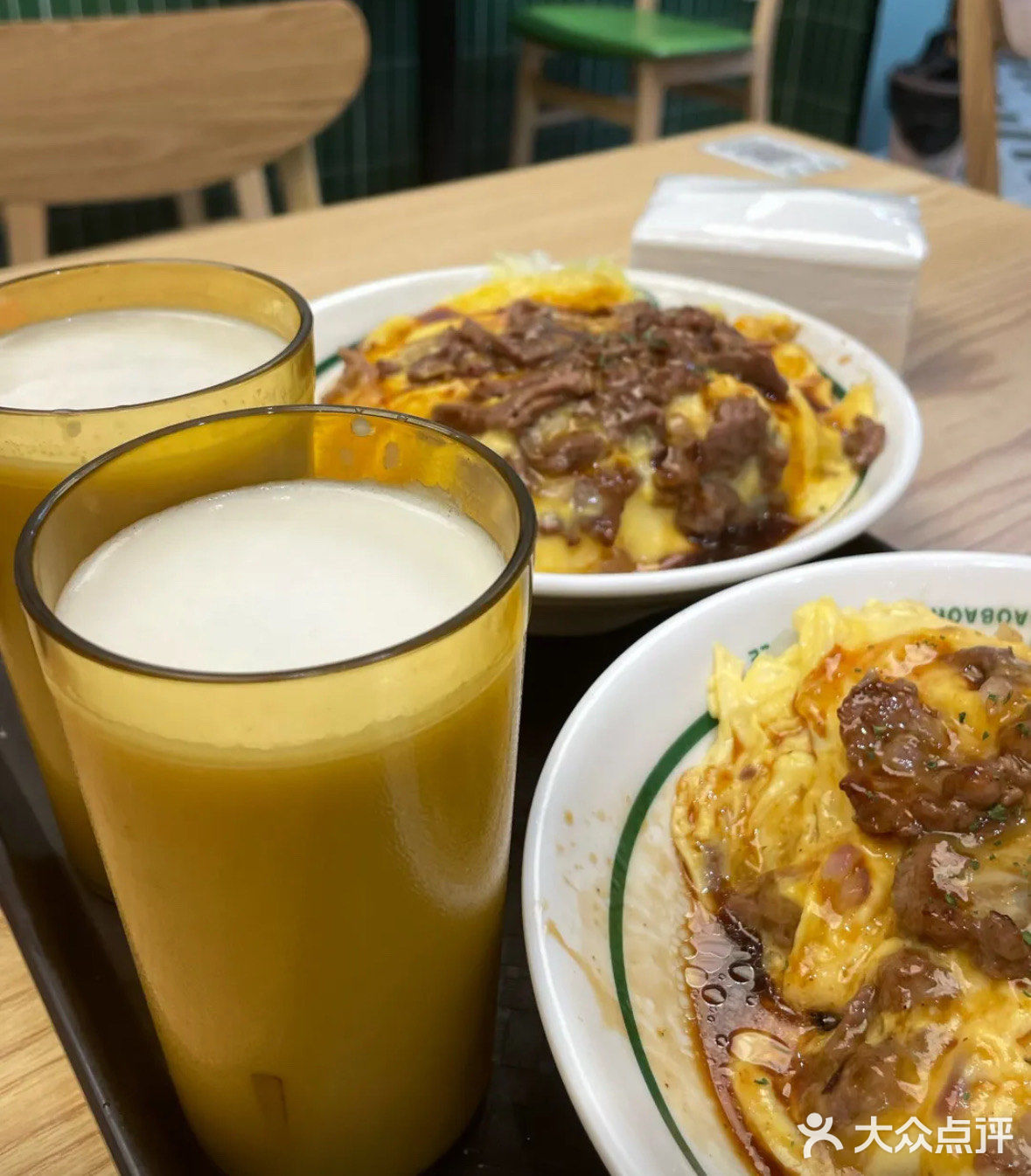 食饱饱港式风味馆(十字街店)