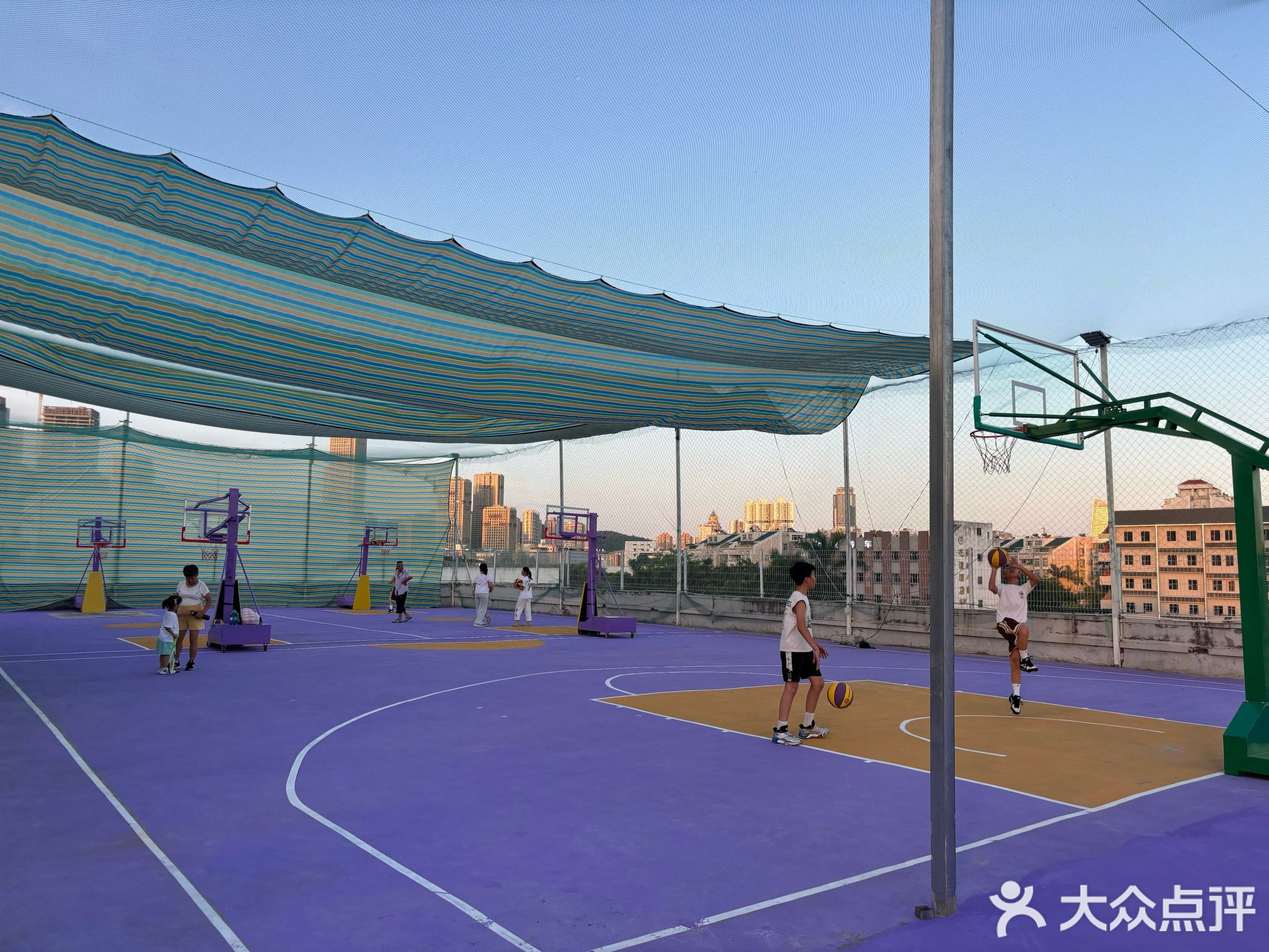 奥森篮球俱乐部