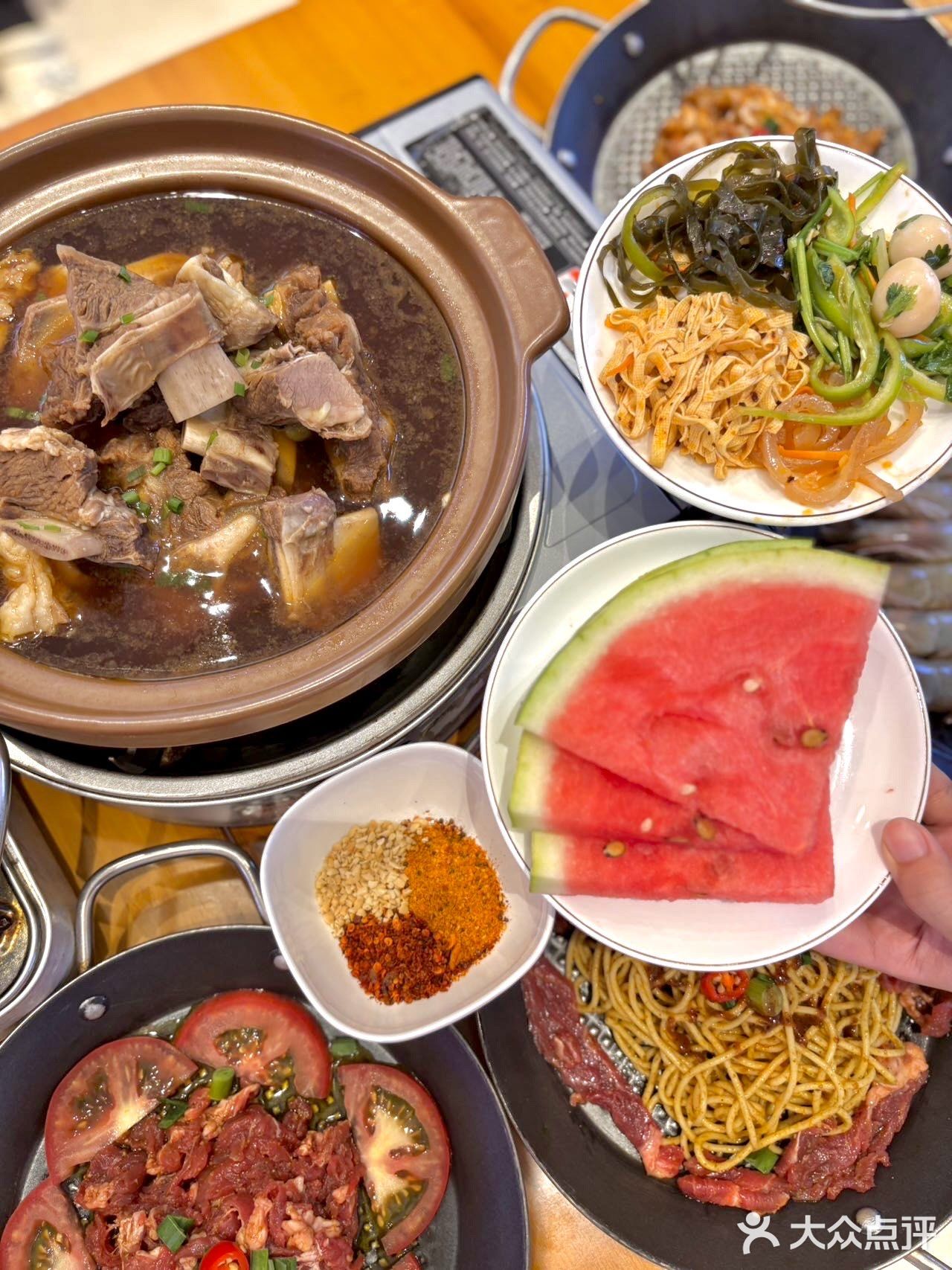 三头牛地摊烤肉·牛排锅(百合花园南区店)