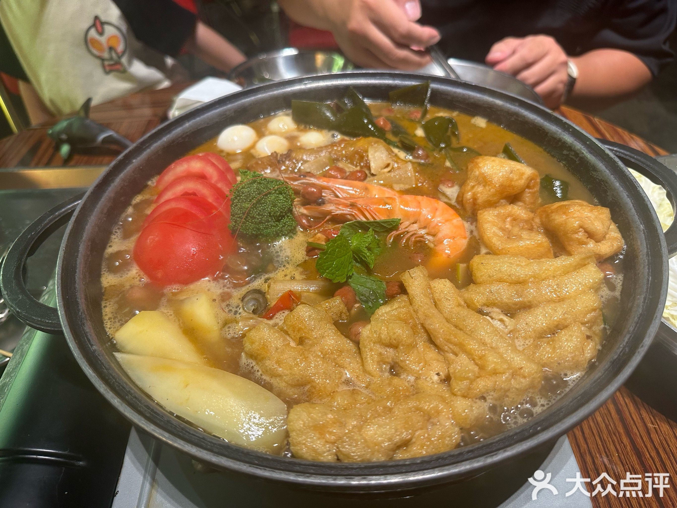 大山螺蛳鸭脚海鲜煲(西樵店)