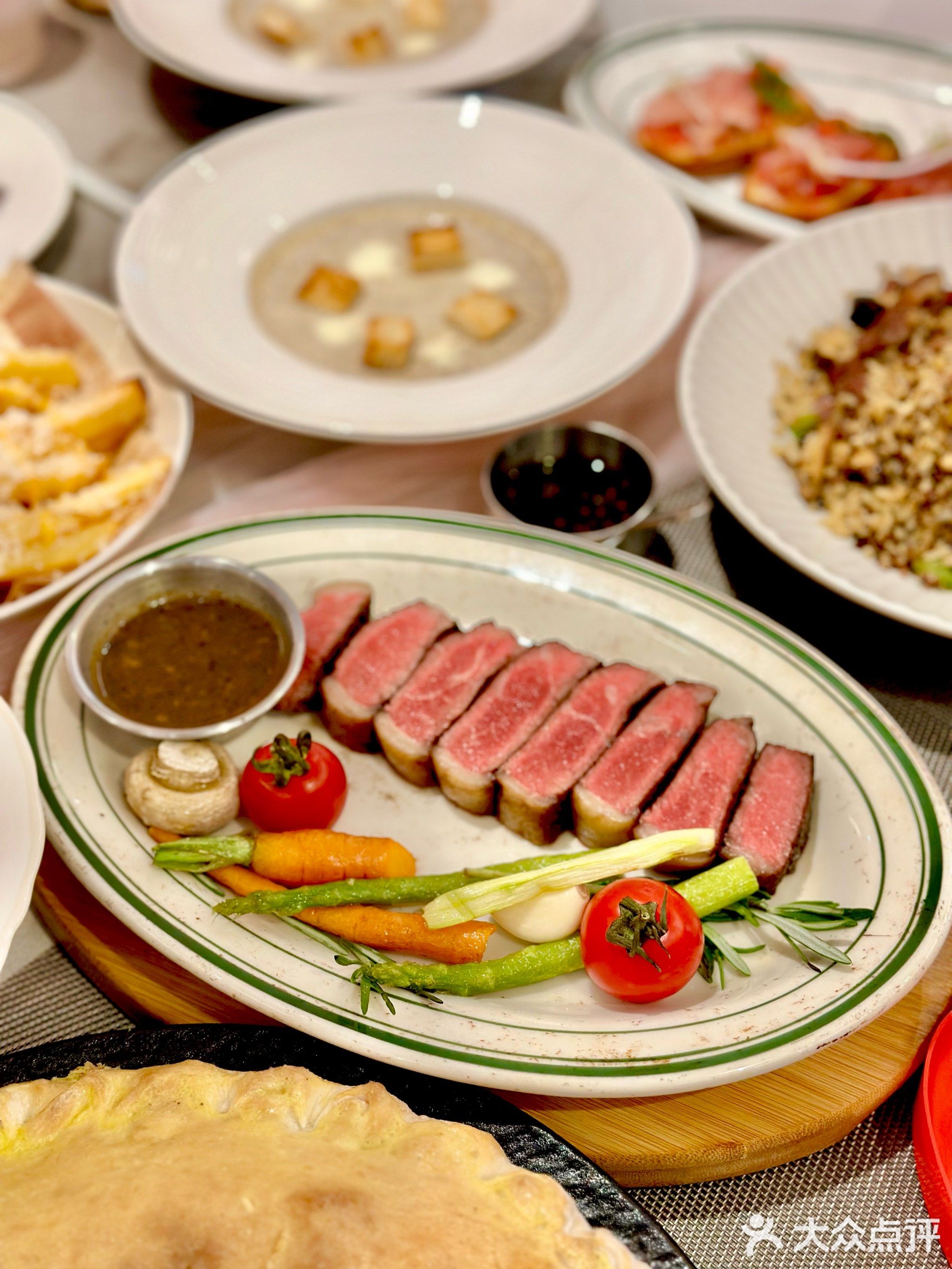 薈見19楼餐厅(小榄店)