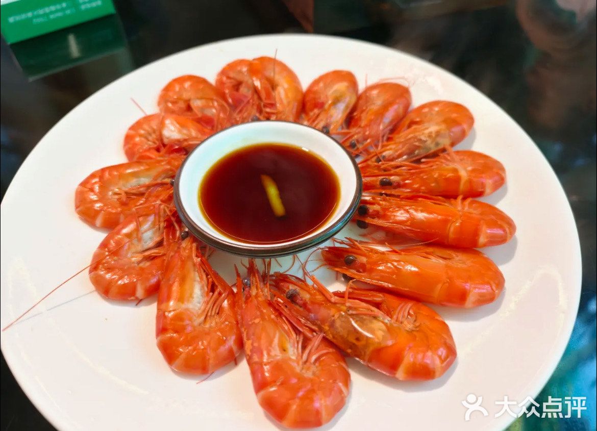 岛上椰林·东方烤乳猪·本地小海鲜(海南三正海棠南洋小镇店)