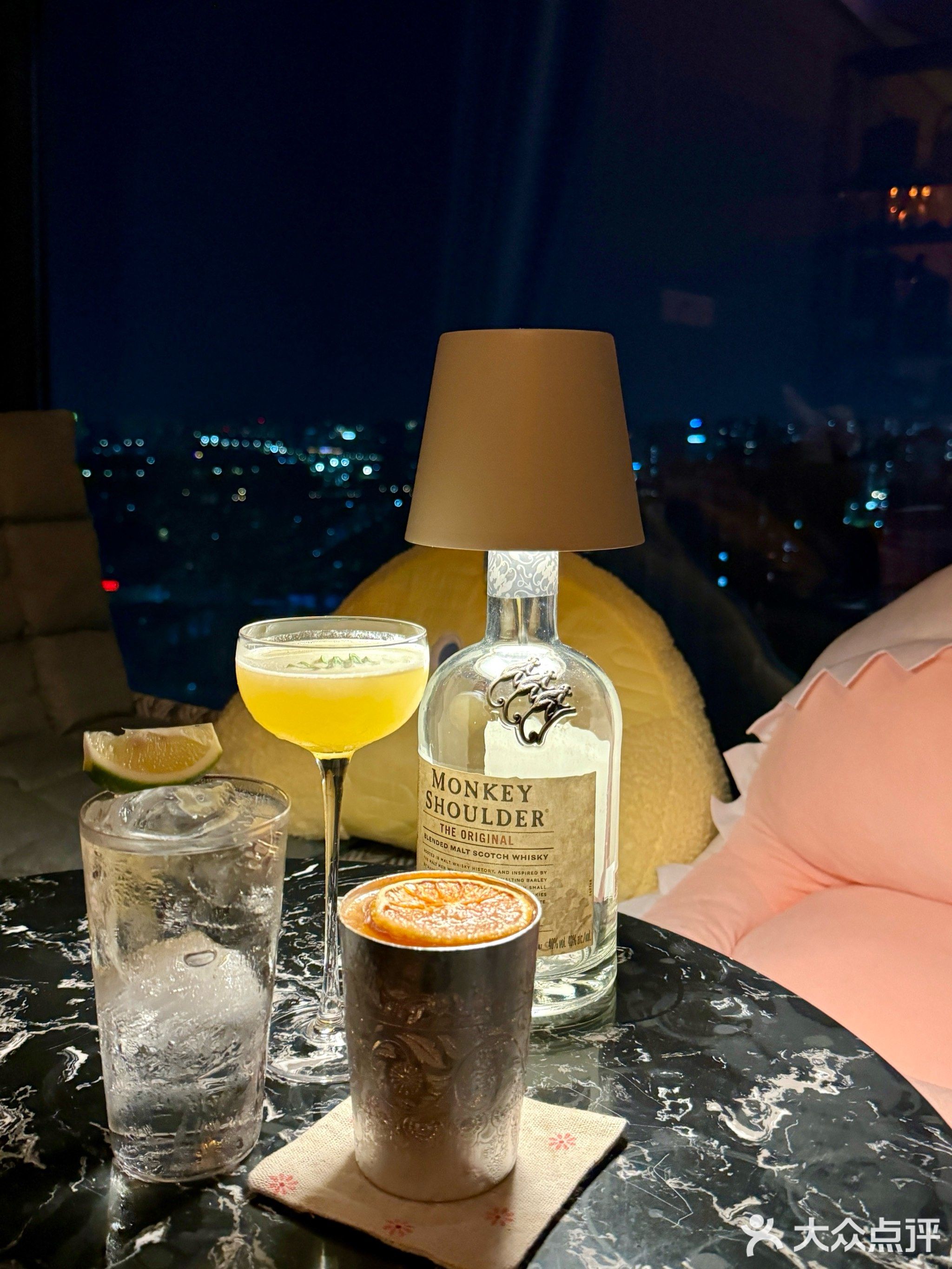 巅·23F社交小客厅