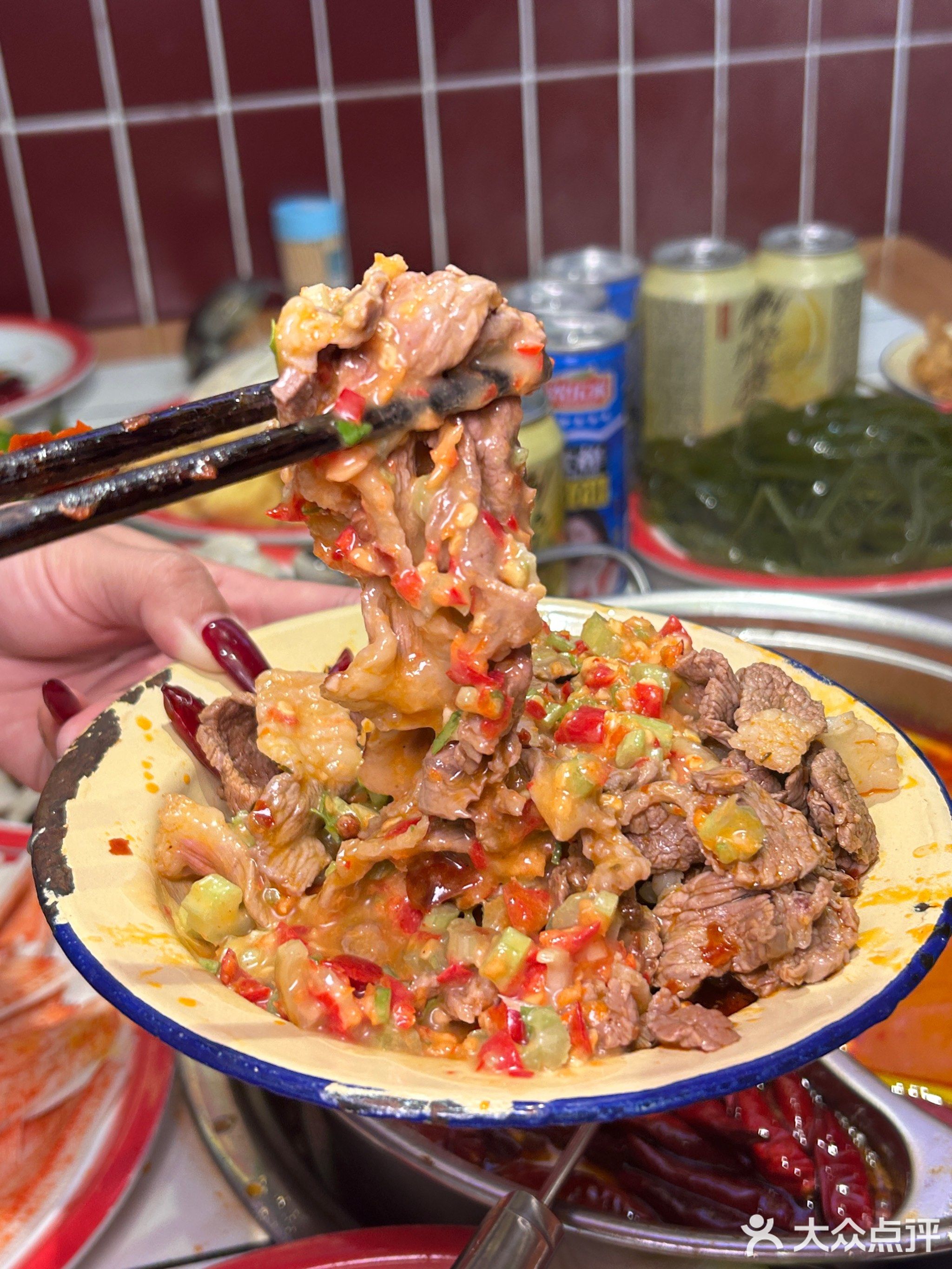 刘大方·自助牛肉火锅(华都汇店)