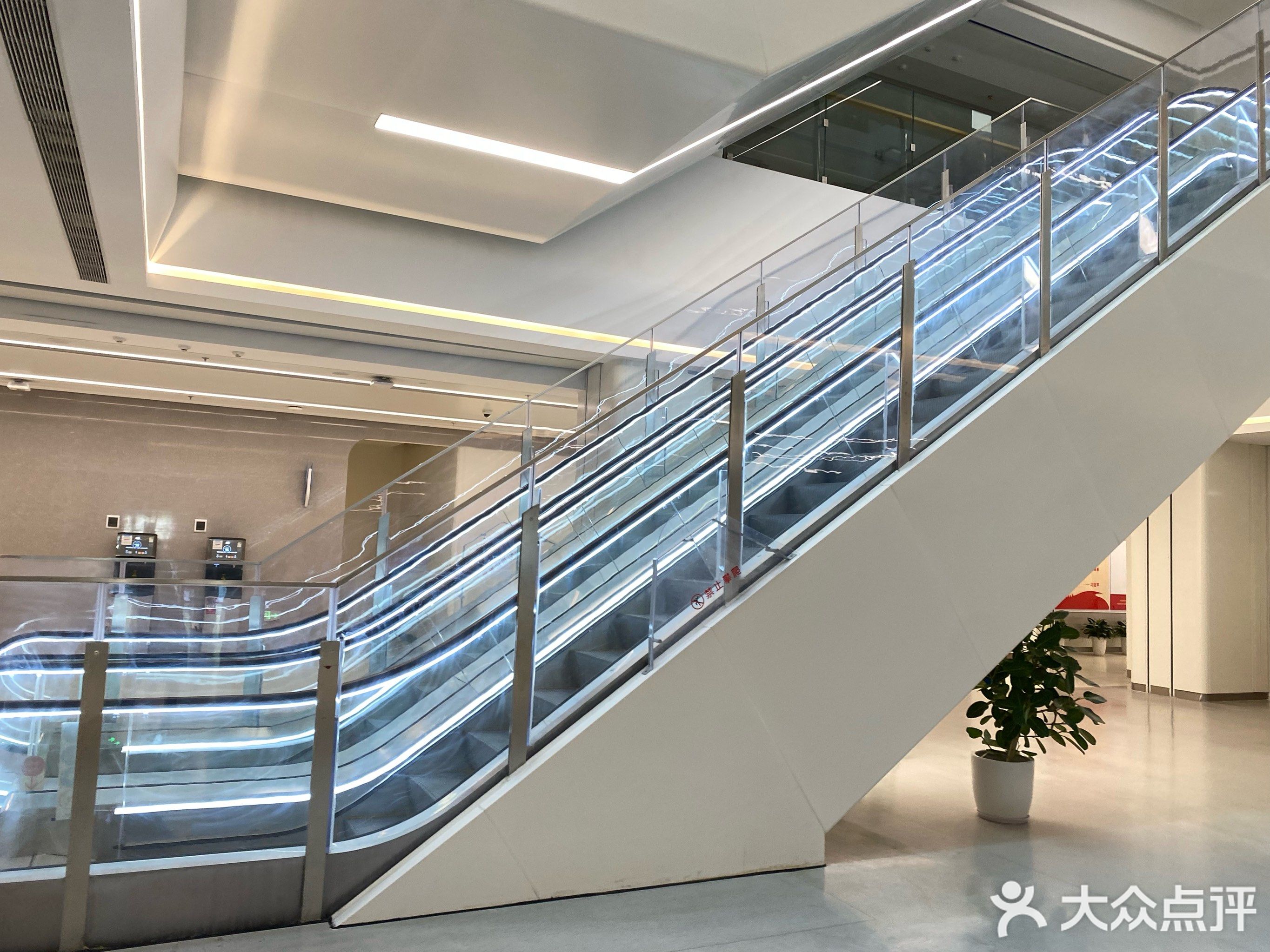 深圳市福田区妇幼保健院(安托山院区)