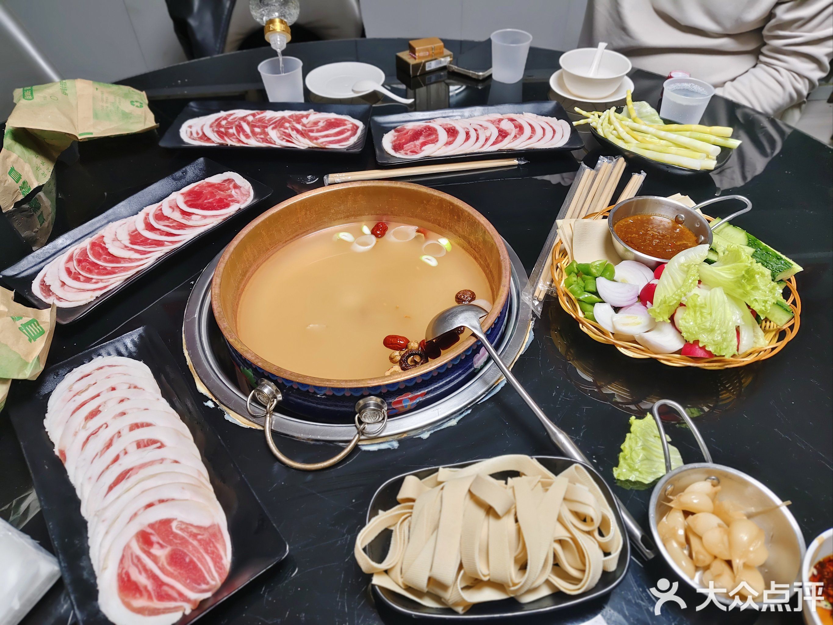 润泽居铜锅涮肉(翡翠山庄店)