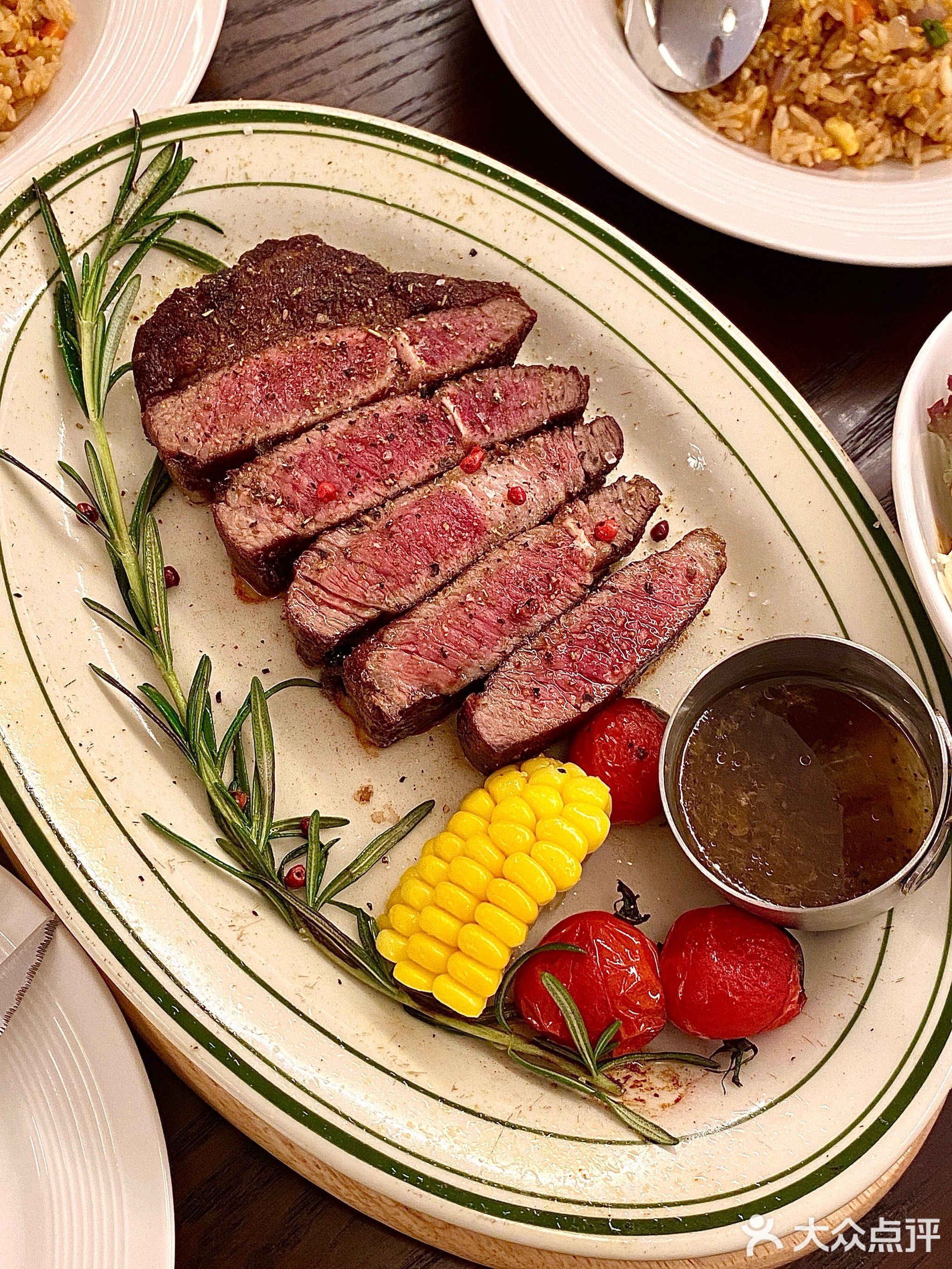 鑫·原切牛排(龙光天瀛店)