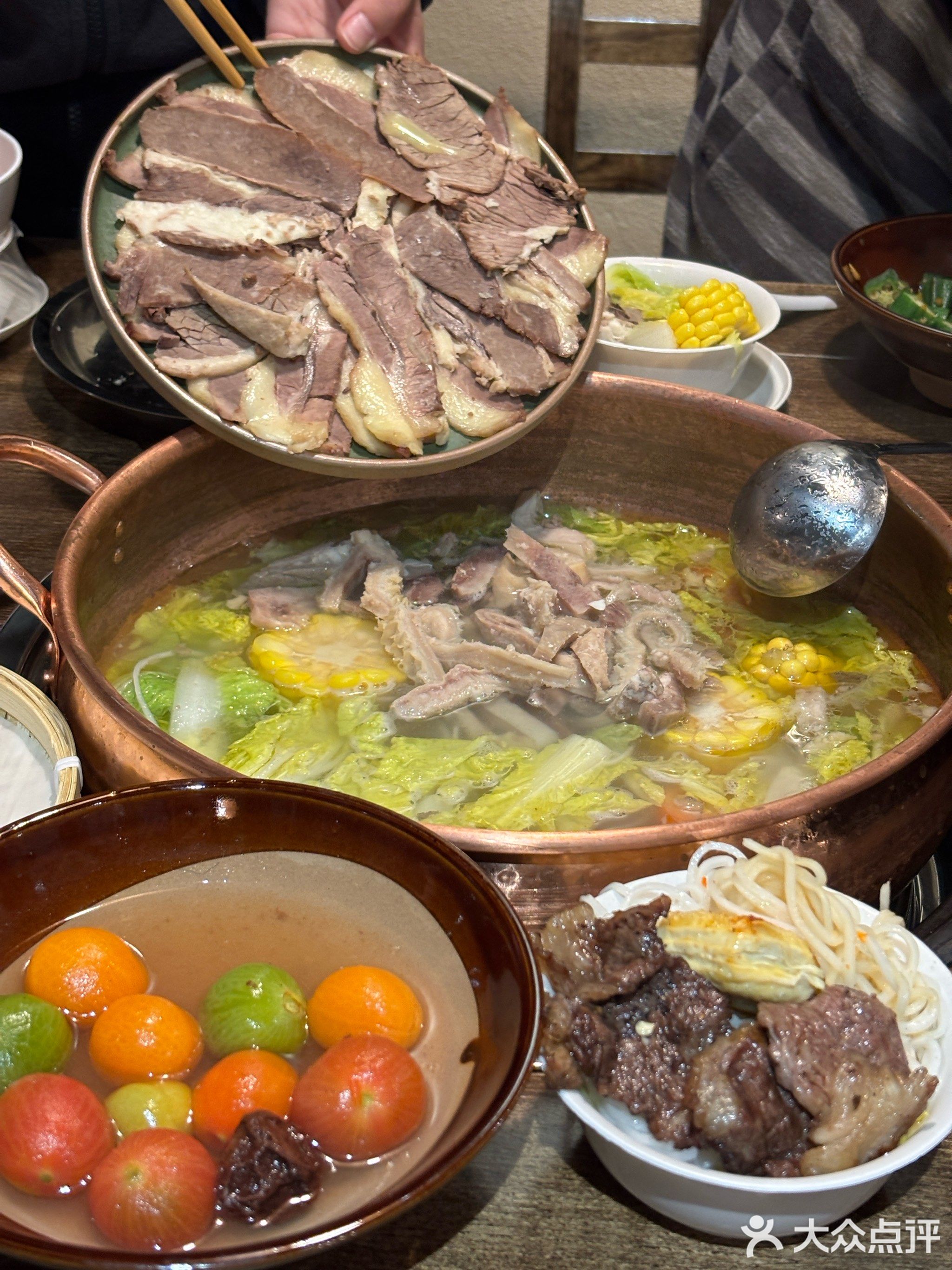 雲小满·清真铜瓢牛肉傣家烤肉