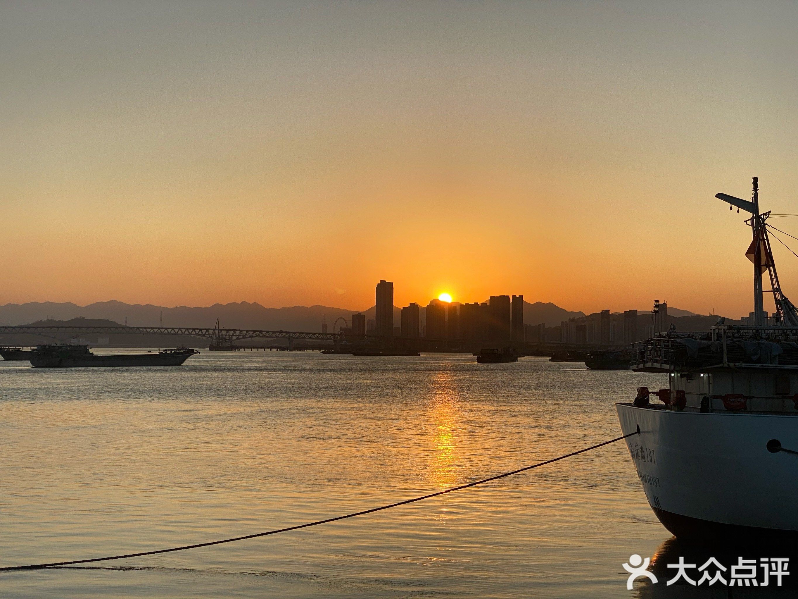 本海(昭忠路店)