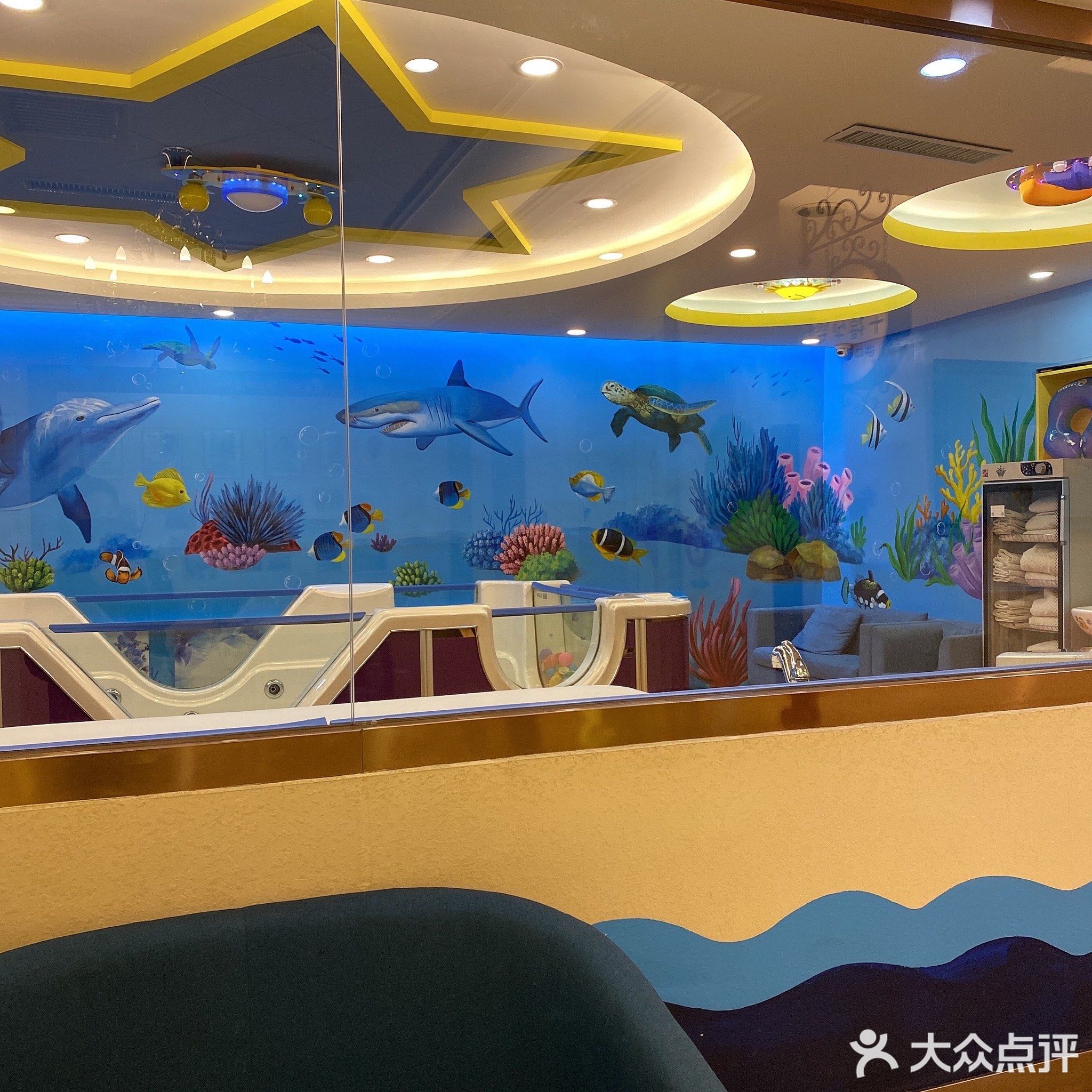 东方喜月五星月子会所(光华路店)