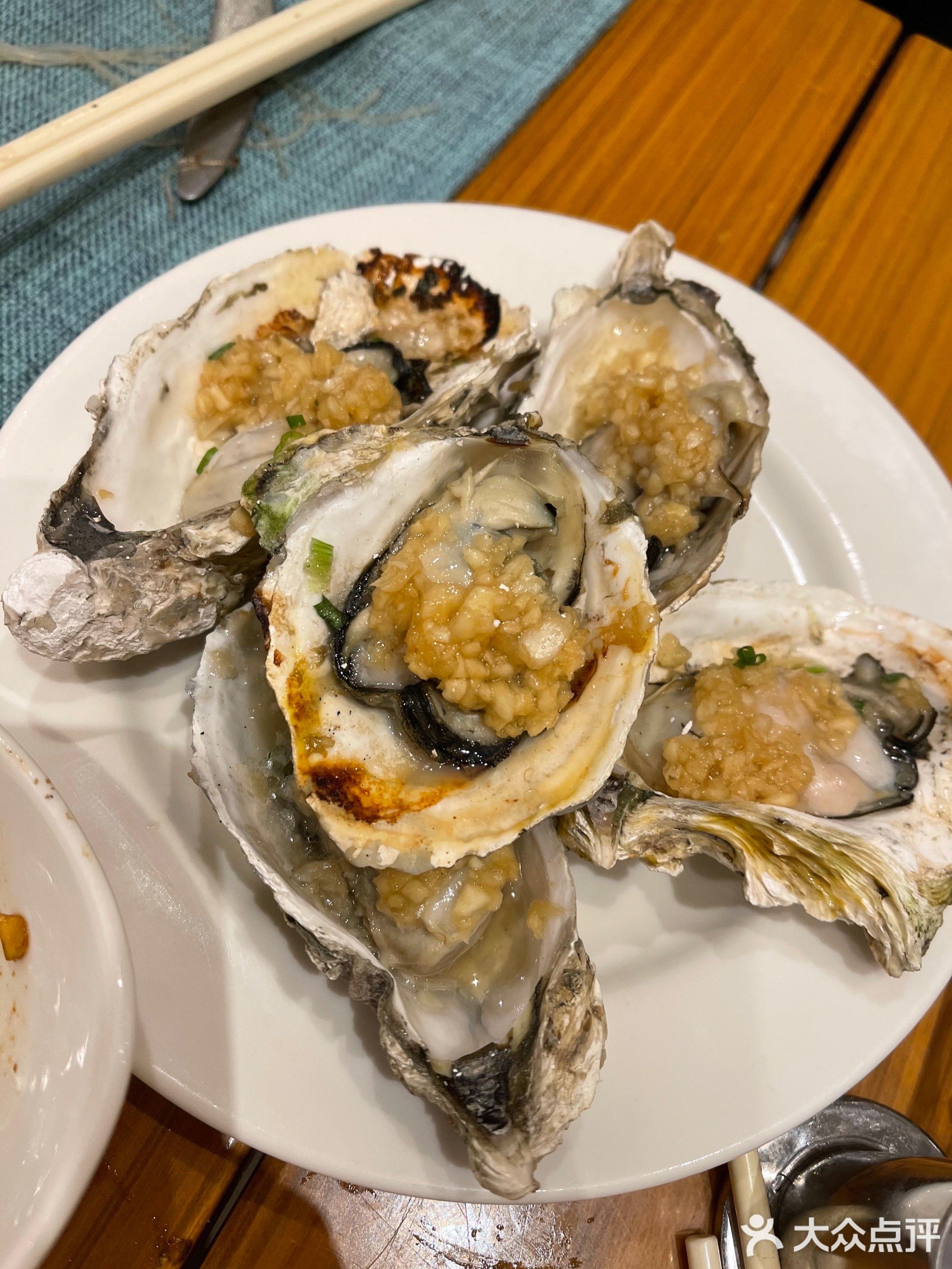 亚龙湾希尔顿自助餐厅·海鲜·烧烤·沙滩BBQ·现场乐队