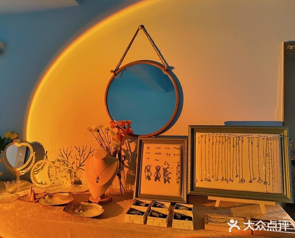 欧克拉珠宝婚戒定制中心(环宇城店)