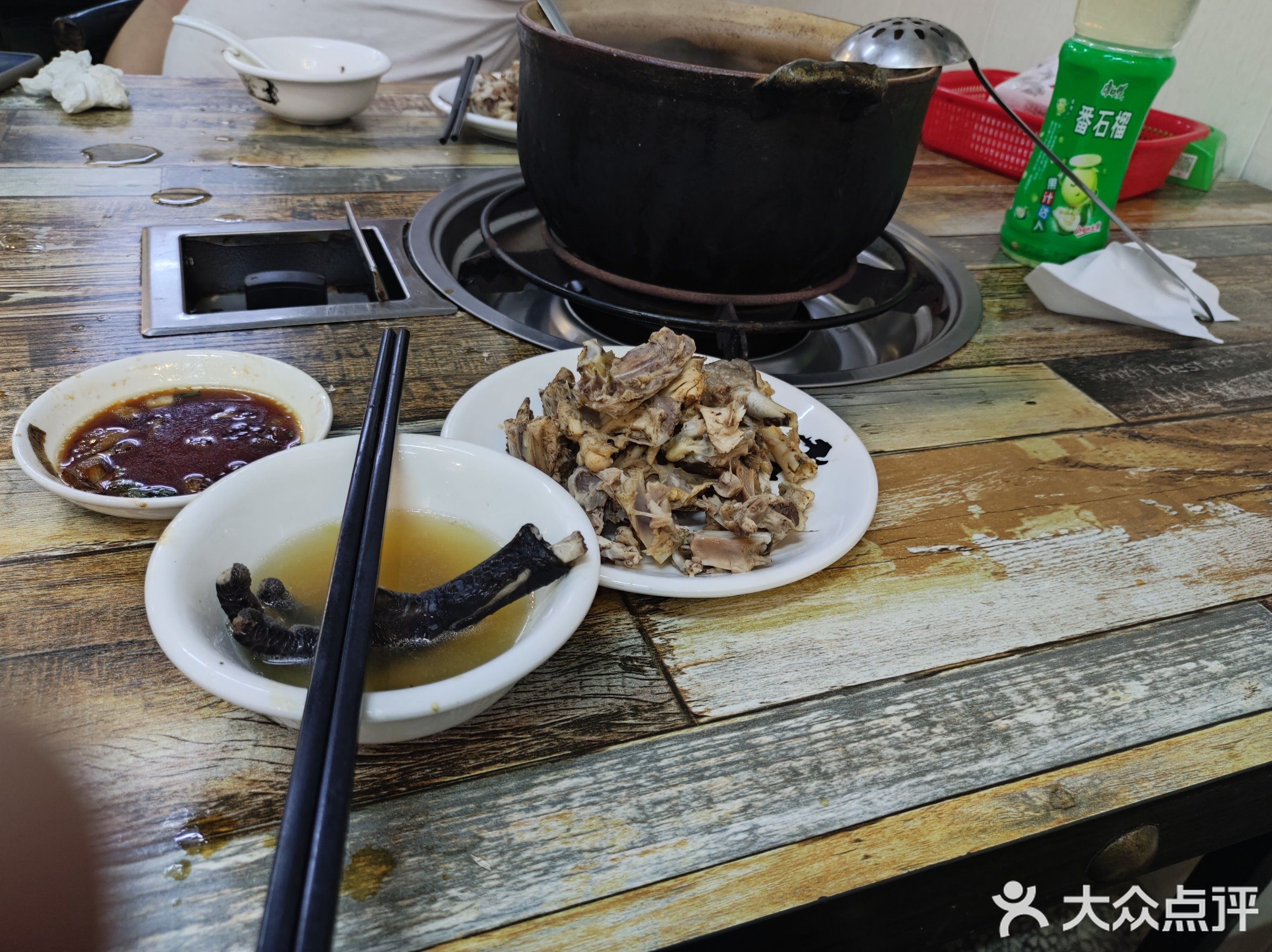 大埔药根鸡煲(金湖路店)