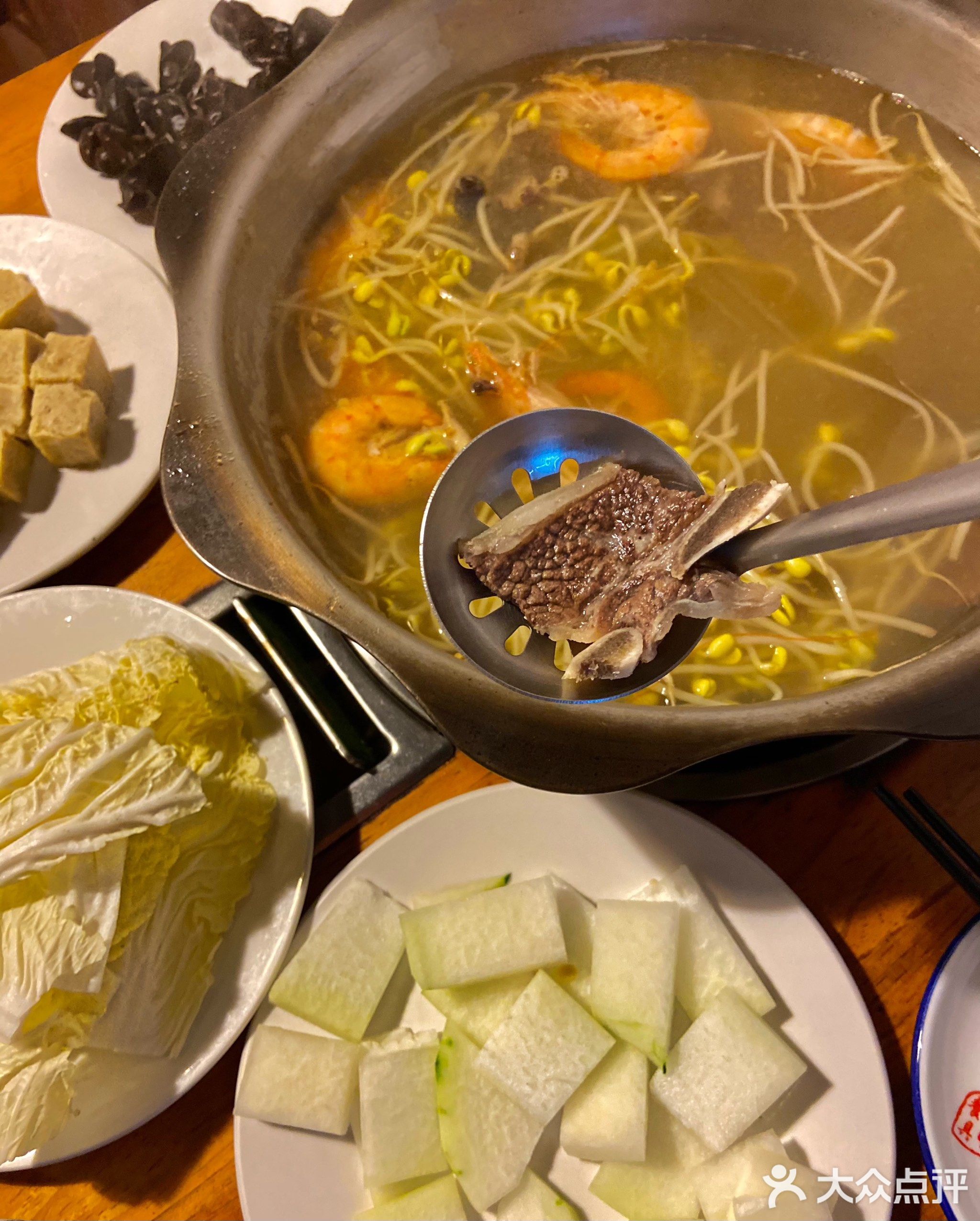 独一锅肥牛(天桥店)