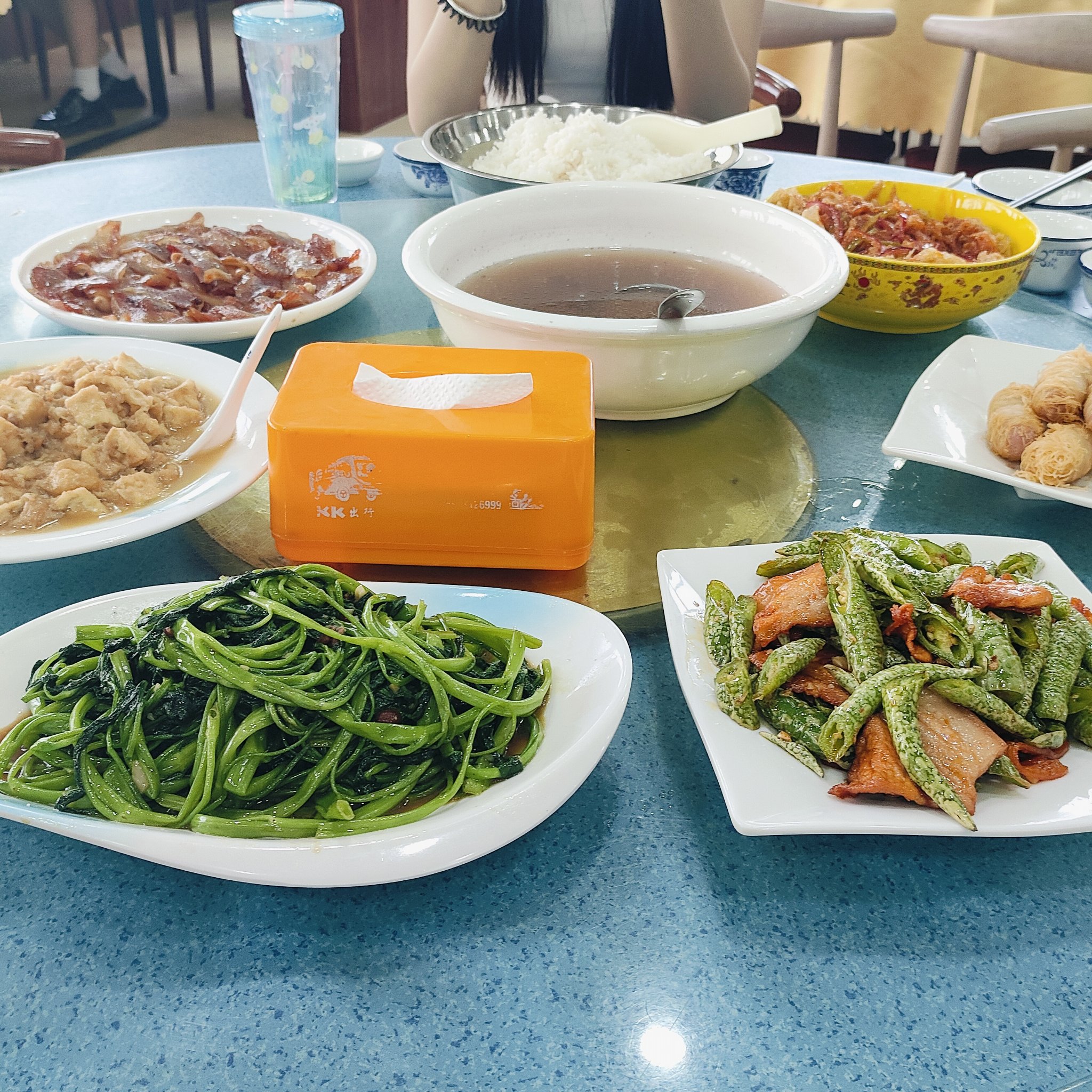 海大路饭店(湖光岩店)