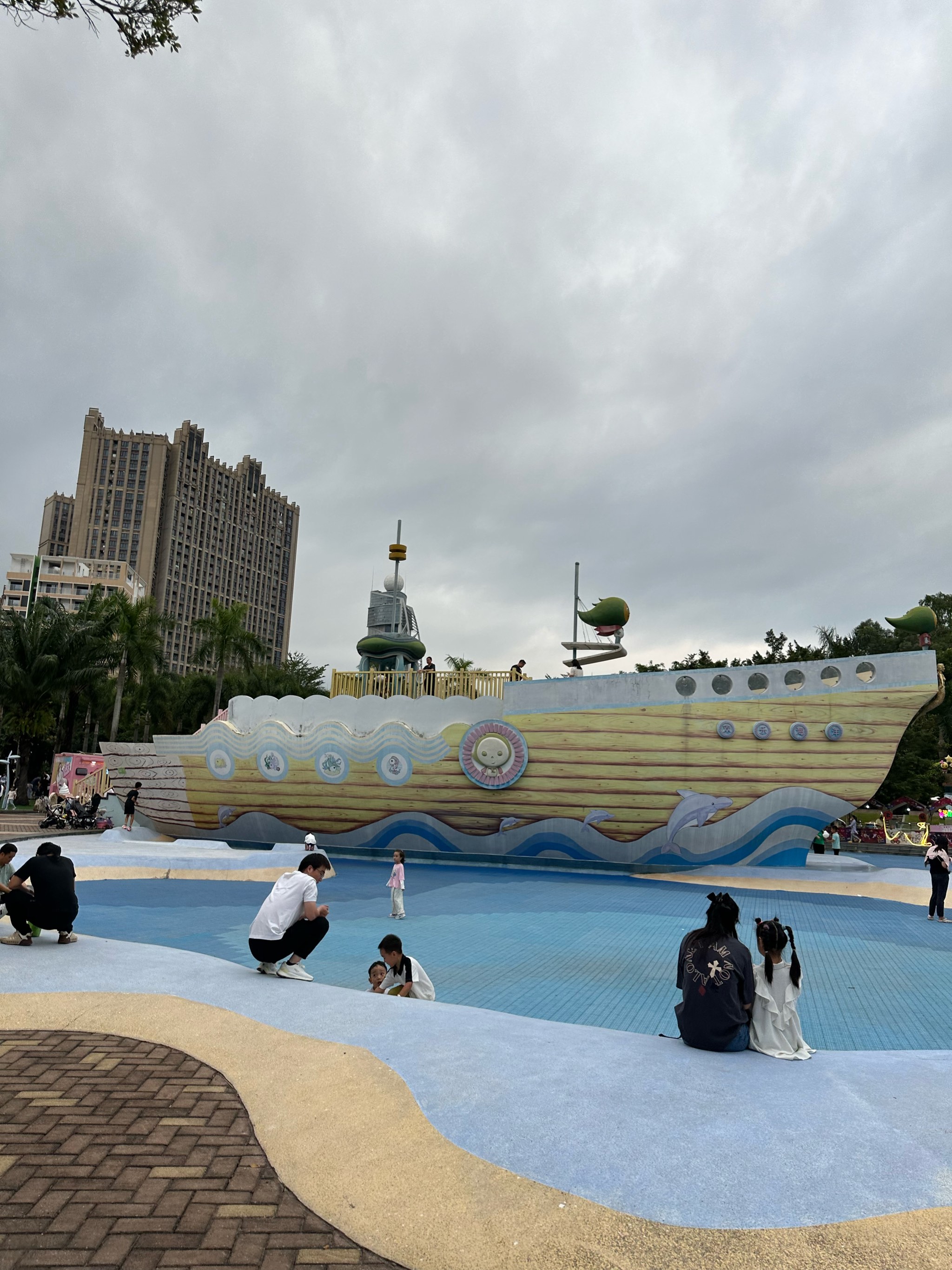 香蜜公园儿童游乐场