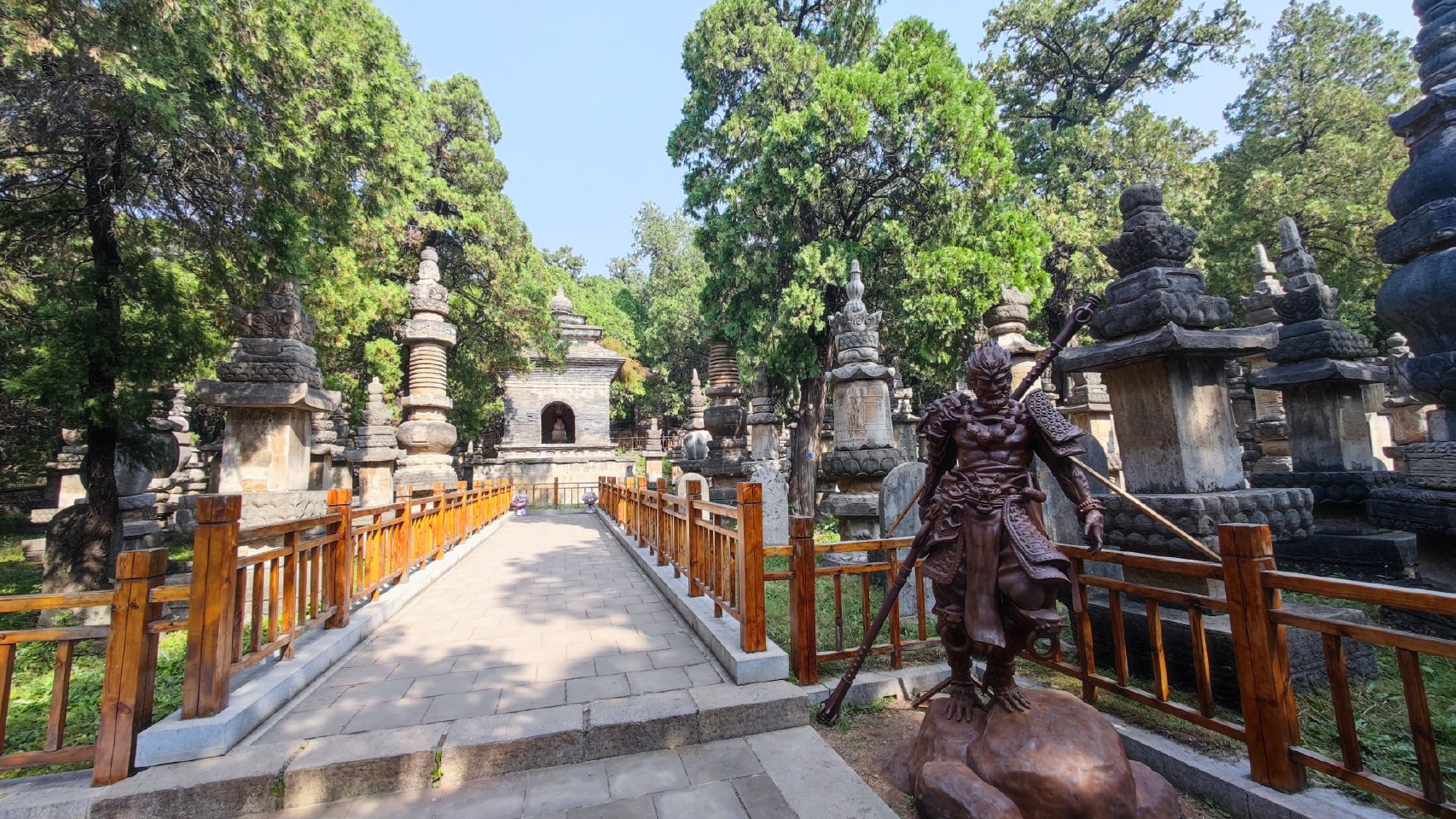 灵岩寺旅游区-墓塔林