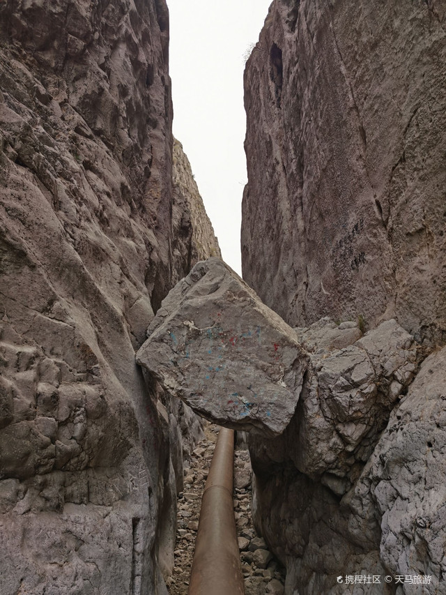 甘德尔山奇峡谷
