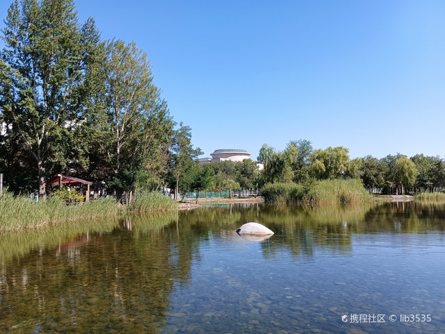 凤鸣湖生态园