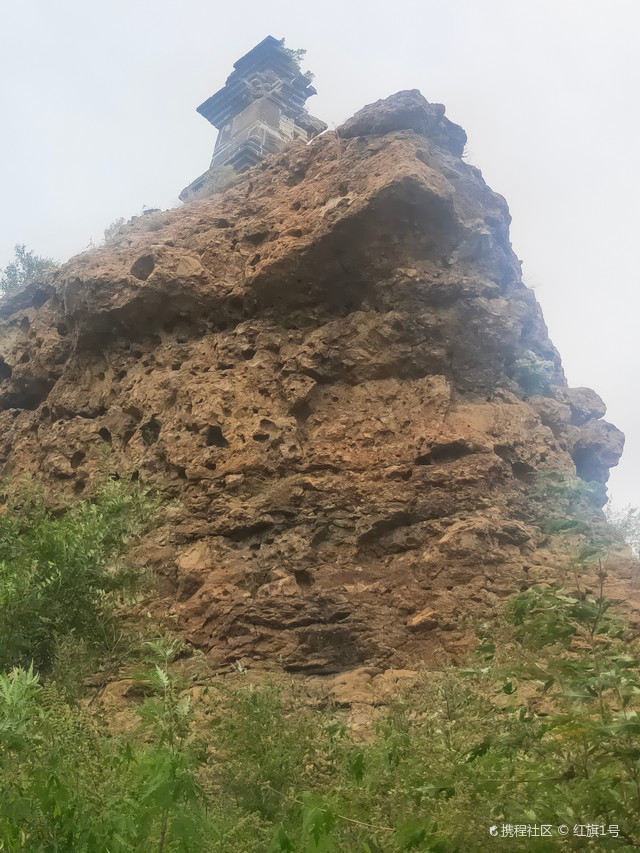 八塔