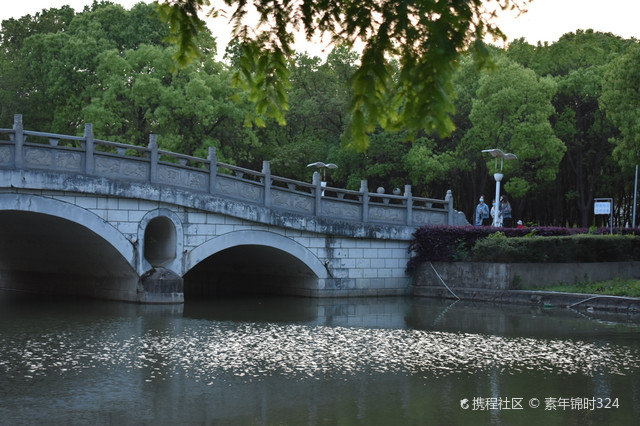 湖北工程学院