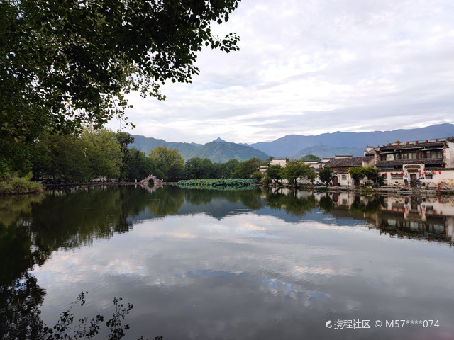 东宏村
