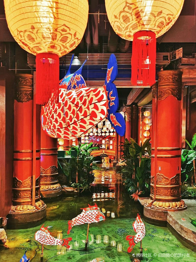 星河里唐宫夜宴实景文化主题街区