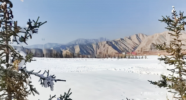 龙之山东归滑雪场