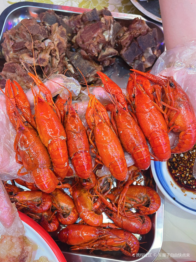 大东北烧烤王(日新风情商业街店)