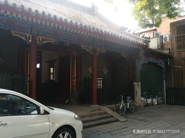 东四清真寺-东门