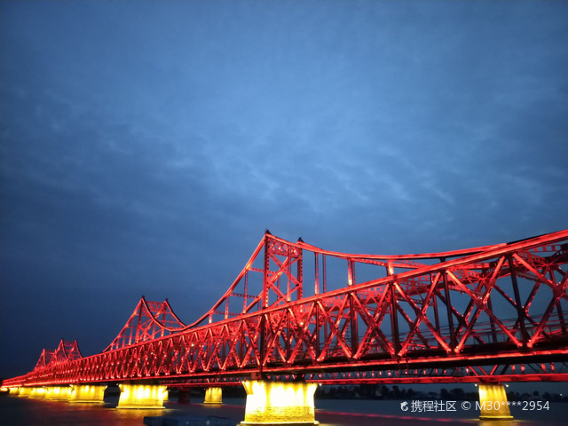 中朝界河鸭绿江激情漂流