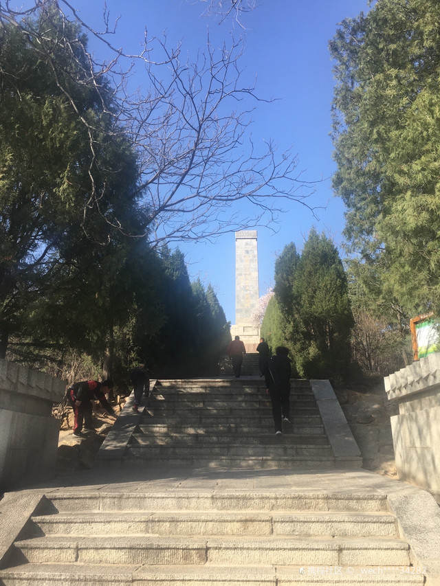 徂徕山抗日武装起义纪念碑