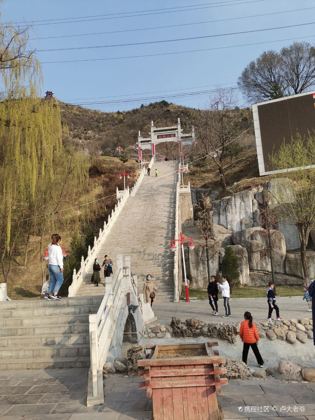 平顺滨河公园