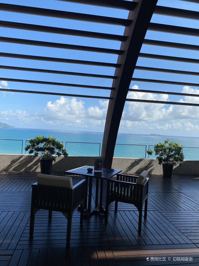 三亚湾海居铂尔曼度假酒店-栖霞阁行政酒廊
