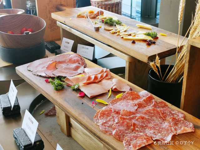 源咖啡全日制自助餐厅(佘山世茂洲际酒店)
