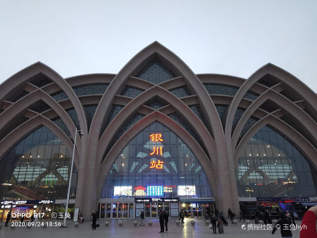银川站-站前广场